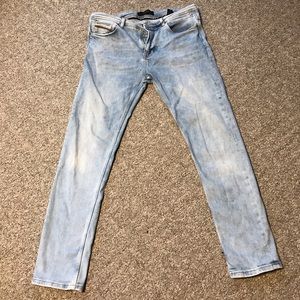 ZARA Men’s Sky Blue washed jeans